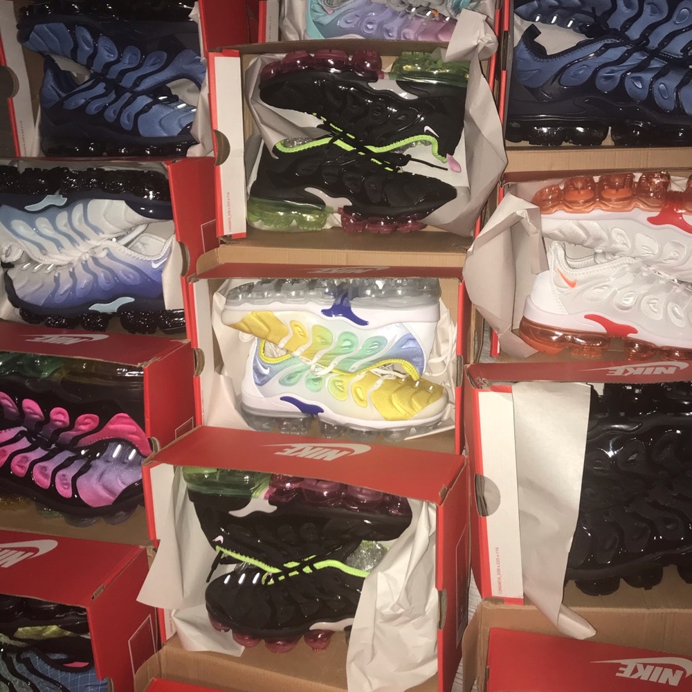 Nike Vapormax Plus 2020 - Picture 10 of 16